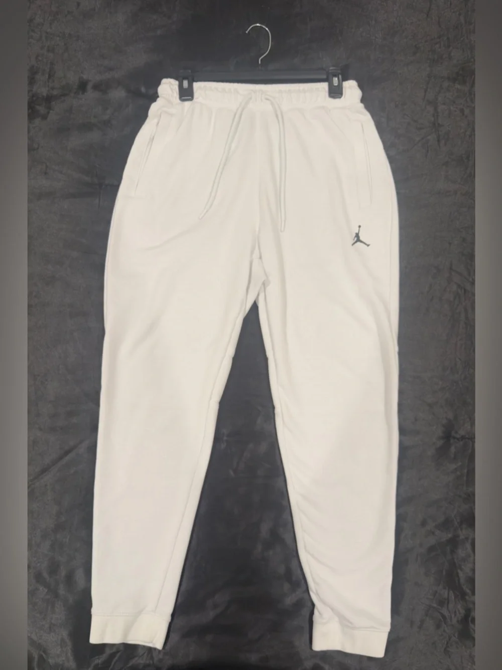 🤍 Nike Jordan White Jogger Sweatpants - Picture 5 of 9